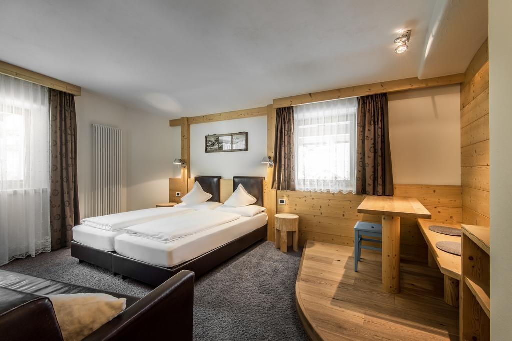 Hotel Gran Ciasa Colfosco Εξωτερικό φωτογραφία