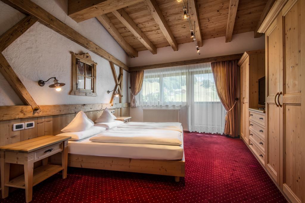 Hotel Gran Ciasa Colfosco Εξωτερικό φωτογραφία
