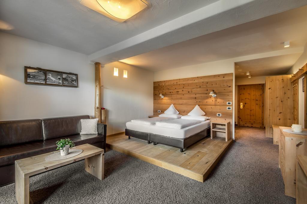 Hotel Gran Ciasa Colfosco Εξωτερικό φωτογραφία